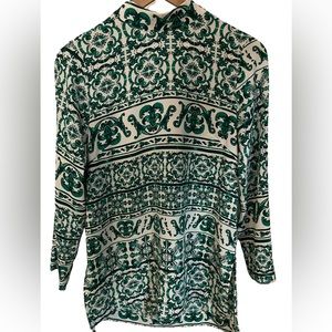 H&M Women’s Print long sleeve flowy green and white shirt